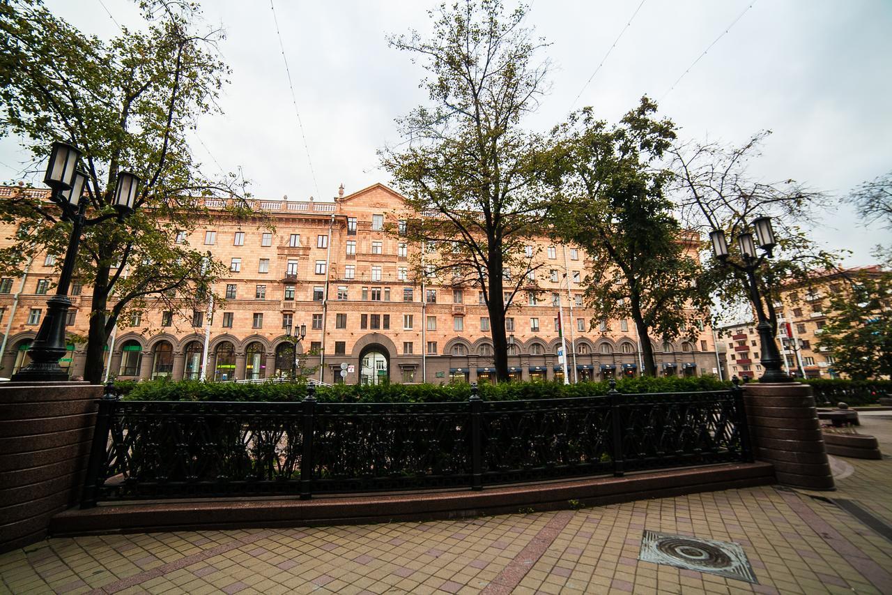 Apartment Lenina 3 明斯克 外观 照片