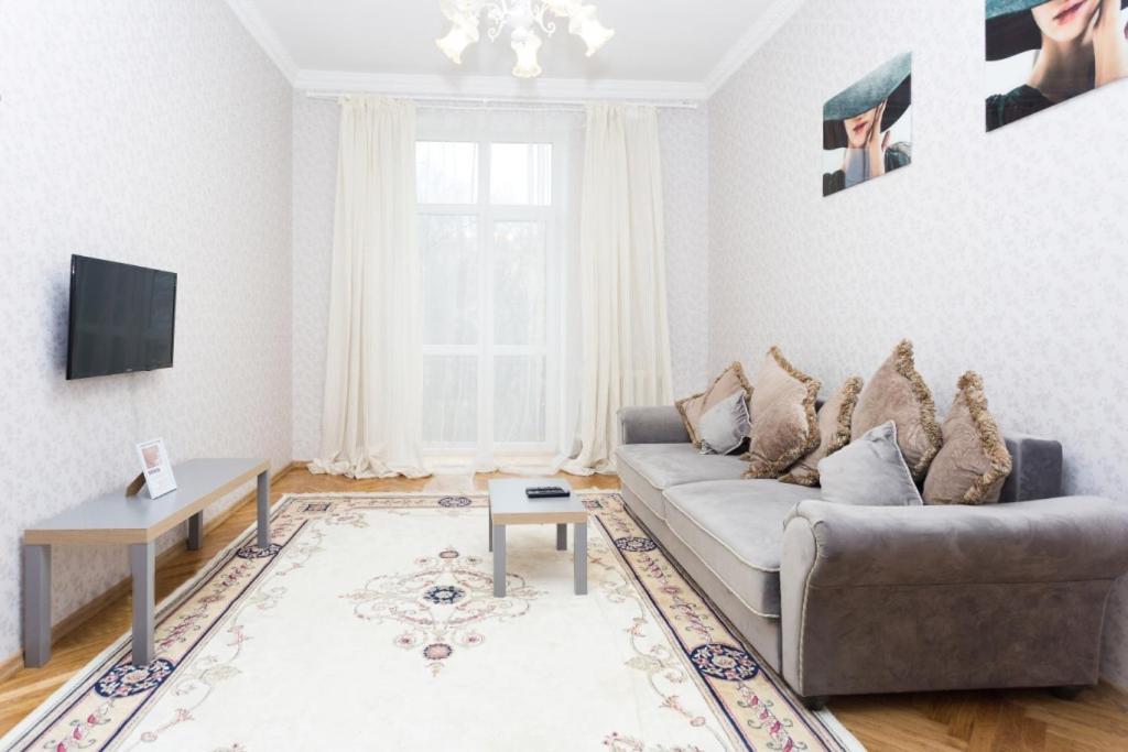 Apartment Lenina 3 明斯克 外观 照片